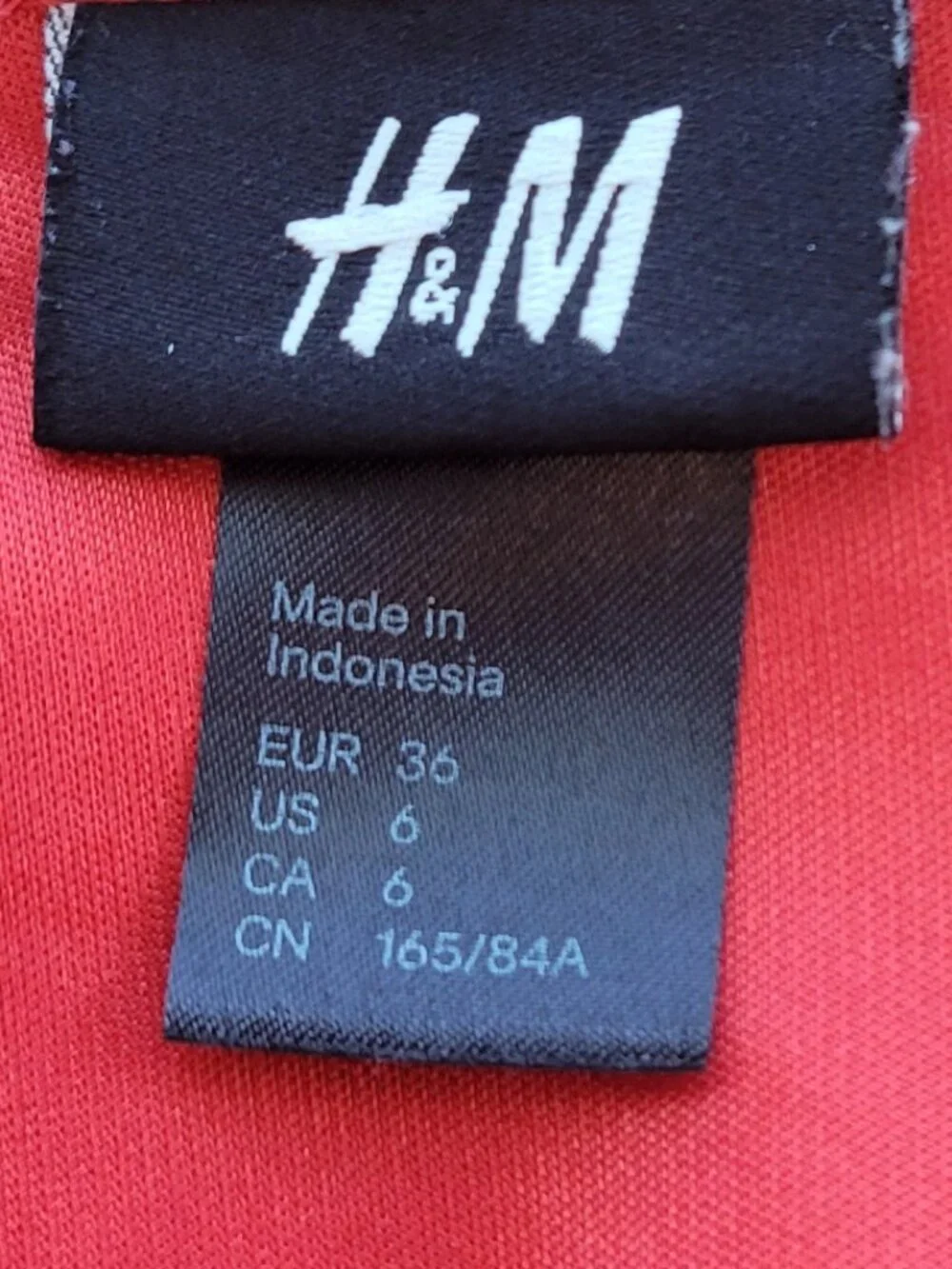 H&M Red Ruffled Blouse - Picture 4 of 6